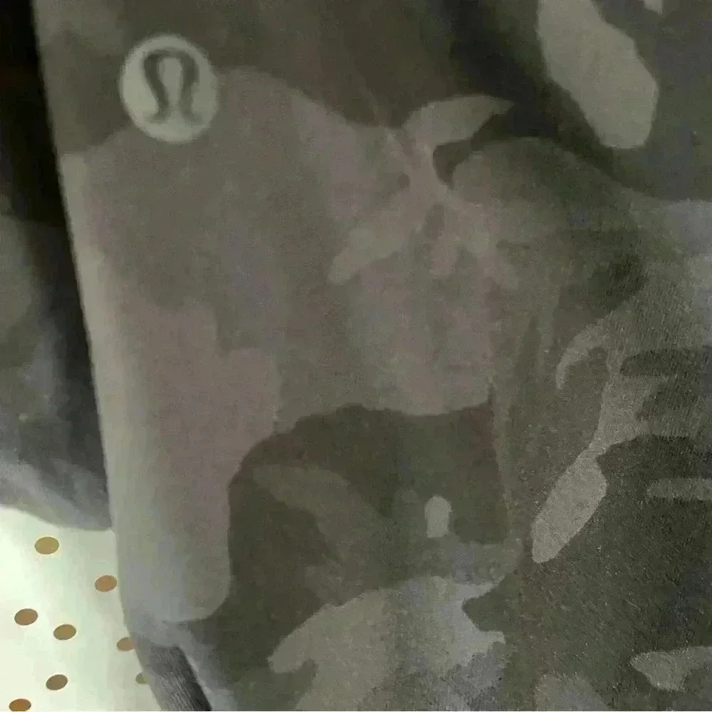 Lululemon On the Fly Jogger